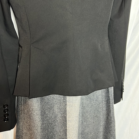 Express Jacket - Picture 7 of 11